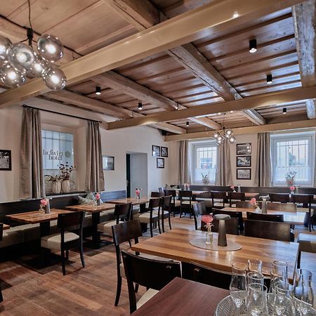 Hofwirthotel Sankt Martin im Innkreis エクステリア 写真