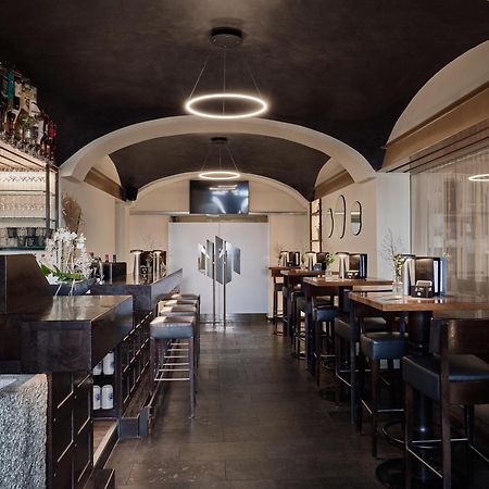 Hofwirthotel Sankt Martin im Innkreis エクステリア 写真