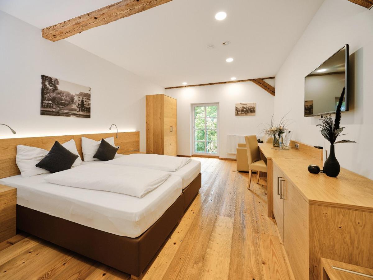 Hofwirthotel Sankt Martin im Innkreis エクステリア 写真