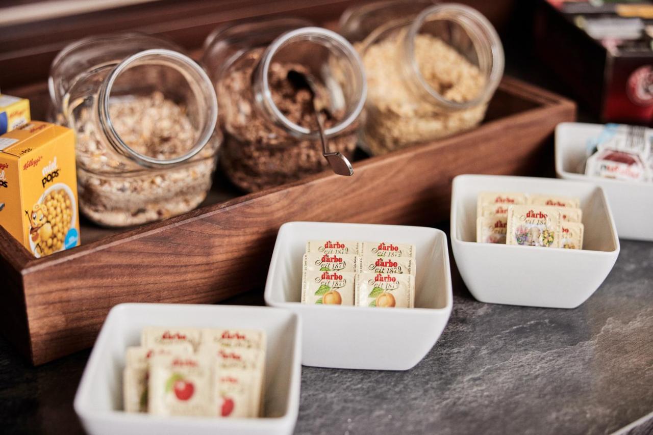 Hofwirthotel Sankt Martin im Innkreis エクステリア 写真